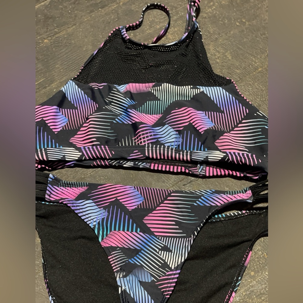 Bathing suit set size medium
